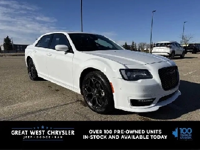 2023 Chrysler 300 300 Touring L Image# 1