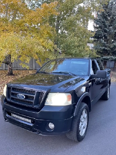 2006 Ford f-150 FX4 Supercrew (no reverse) 370,000k$2600obo Image# 1