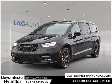 2024 Chrysler Pacifica Image# 1