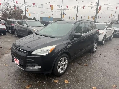 2015 Ford Escape  3 YEAR WARRANTY INCLUDED Image# 1