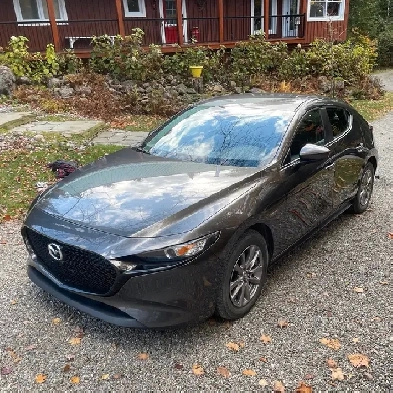 Mazda3 GX 2022 – 1 propriétaire –Très propre– Jamais accidentée Image# 1