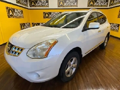 2013 Nissan Rogue SL - AWD, SUNROOF, HEATED SEATS Image# 1