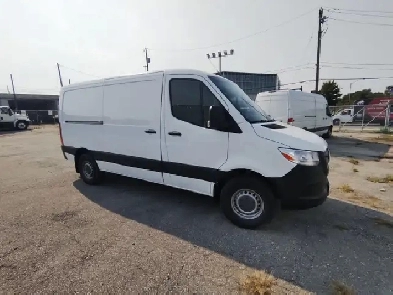 2019 mercedes-benz sprinter diesel Image# 1
