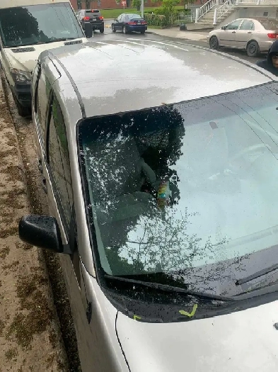 Toyota Sienna (4600 $) Image# 1