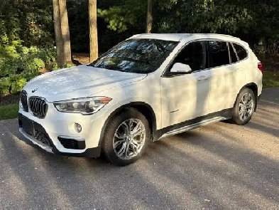 2017 BMW X1  AWD  DRIVES LIKE NEW XDRIVE28I Image# 1