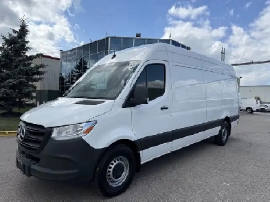 2024 Mercedes-Benz Sprinter 0 Image# 1