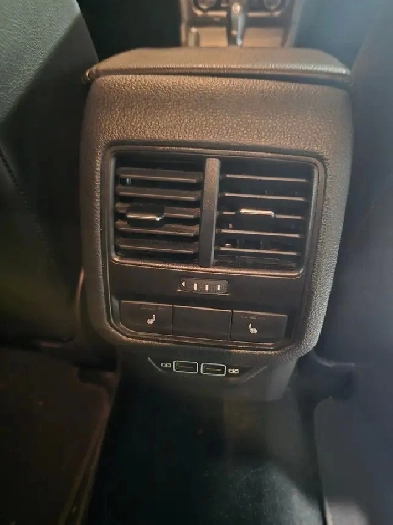 Volkwagen passat Rline 2019 Image# 1