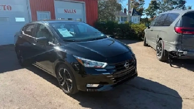 2024 Nissan Versa SR Image# 1