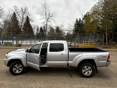 2007 Toyota Tacoma Image# 1