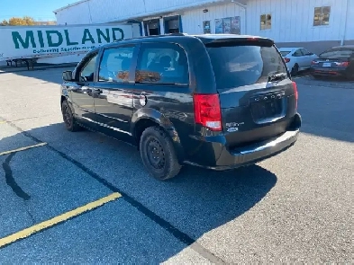2012 Dodge Caravan with brand new 2 YearMVI $3400 OBO Image# 1