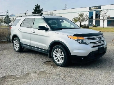 2015 Ford Explorer 4WD 4dr XLT Image# 1