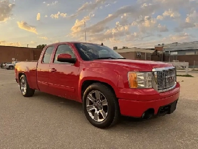 2011 GMC Sierra 1500 - Fully Loaded Image# 1