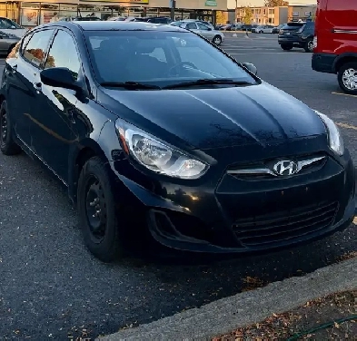 Hyundai accent L - manuelle - hatchback 1,6L Image# 1