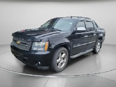 2011 Chevrolet Avalanche 4WD Crew Cab LTZ Image# 1