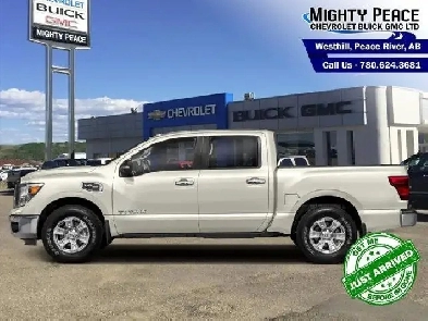 2018 Nissan Titan SV Crew Image# 1