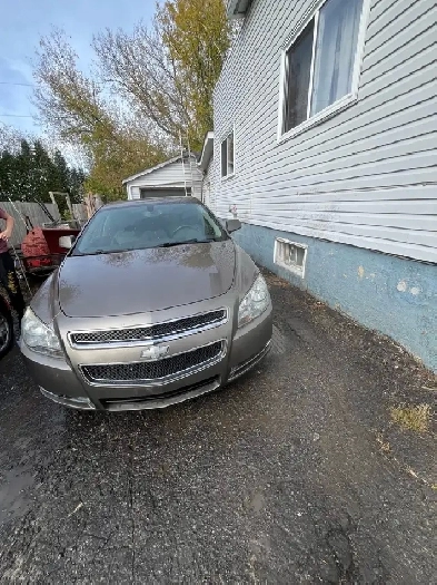 2011 Chevy Malibu platinum Image# 1