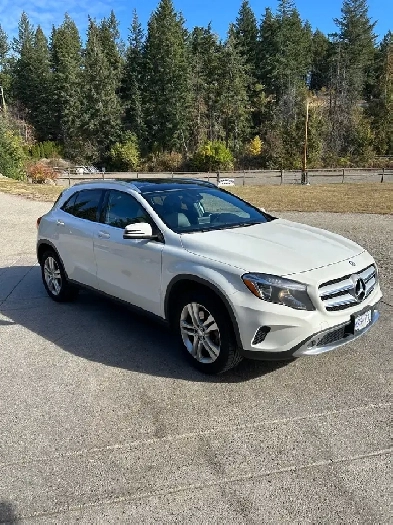 2017 Mercedes Benz GLA 250 Image# 1