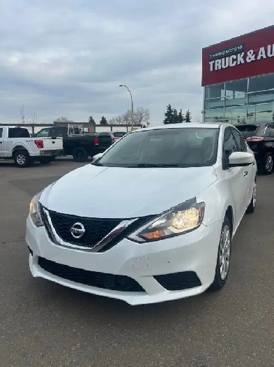 2019 Nissan Sentra 1.8 L Heated seats! No accidents! Auto Image# 1