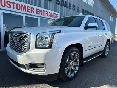 2017 GMC YUKON DENALI / 6.2L / 7 PASSENGER SEATING Image# 1
