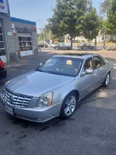 06 Cadillac DTS & 07 Cadillac Escalade ESV for sale or trade Image# 1