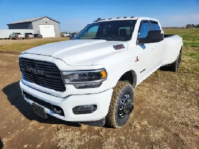 2020 Ram 3500 Crew Cab Dually 4X4 Laramie 6.7L - Clean Title Image# 1