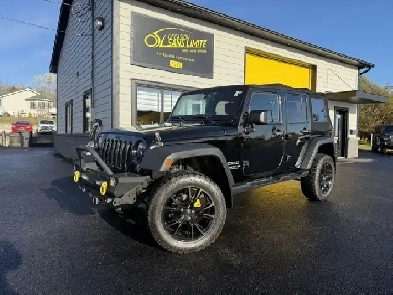 2015 Jeep Wrangler Unlimited  2 TOIT  A/C Image# 1