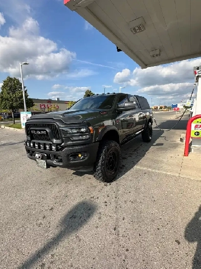 2021 ram 2500 power wagon Image# 1
