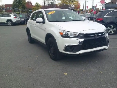 2018 Mitsubishi RVR SE ON or QC Safety Included Image# 1
