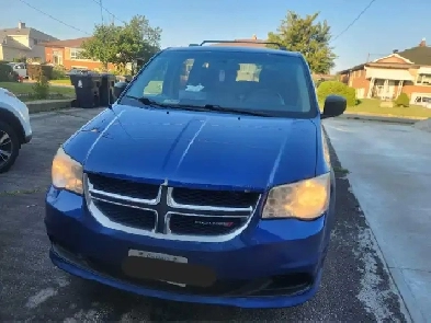 2013 Dodge Grand Caravan Image# 1
