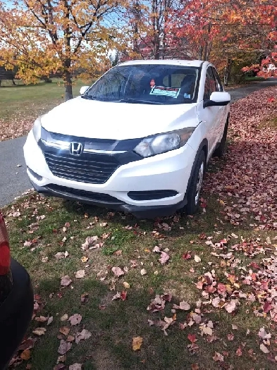 2016 Honda HRV Image# 1