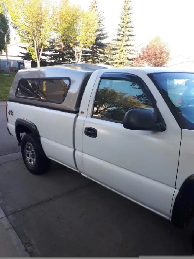 2006 Siverado 1500 v6 4.3 litre. No Accidents. Image# 1