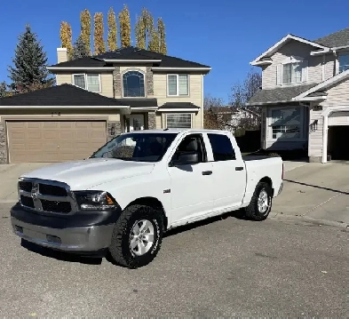 DEALER MAINTAINED! 2016 RAM (With a New 2023 HEMI!)!) Image# 1