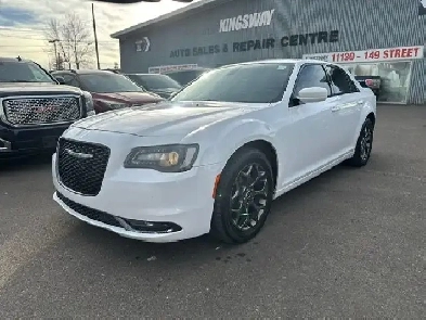 2015 Chrysler 300S – AWD - Luxury & Performance / 115,768 Km's! Image# 1