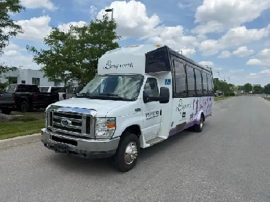 2014 Ford Econoline 19 PASSENGER VAN WITH WHEEL CHAIR Image# 1