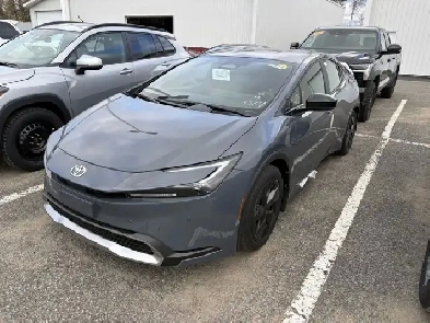 Toyota Prius Plug-In Hybrid XSE 2025 - VÉHICULE NEUF - Image# 1