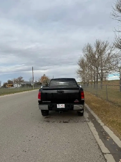 GMC Sierra 2012 Image# 1