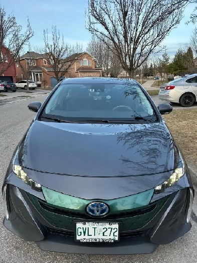 2019 Toyota Prius Prime (Plug-in Hybrid) Image# 1
