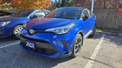 2022 Toyota C-HR XLE Premium NO ACCIDENTS! ONE OWNER! Image# 1