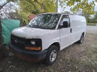 2008 Chevy cargo van 2500 series Image# 1