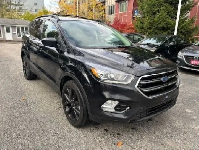 2018 Ford Escape SE awd safety included Image# 1
