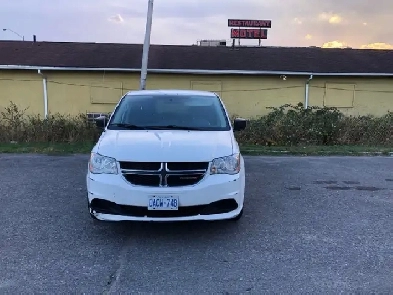2015 Dodge Ram Grand Caravan SE  119,000Km Image# 1