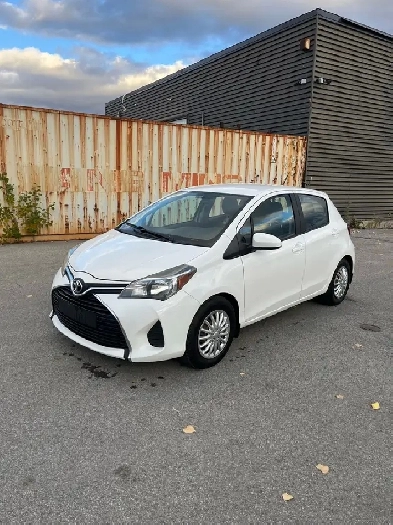 2015 Toyota Yaris Image# 1