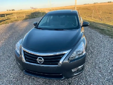 2013 Nissan Altima SL Image# 1