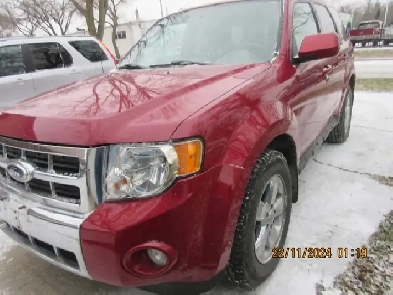 Ford Escape 2011 Limited Edition SAFETIED Image# 1