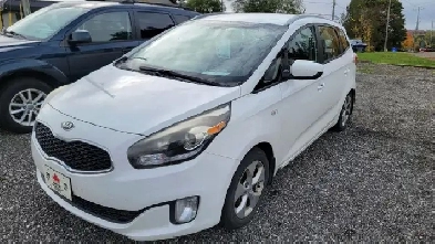 2014 Kia Rondo Image# 1