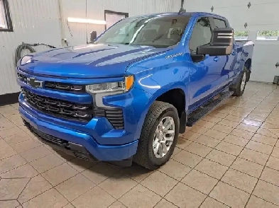 Chevrolet Silverado 1500 RST cabine multiplace 4RM boite de 6.5 Image# 1