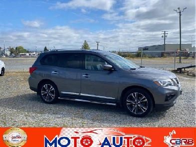 2017 Nissan Pathfinder Platinum Image# 1