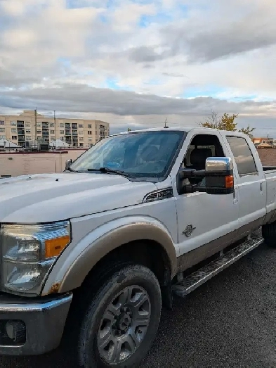 2012 F-250 6.7 powerstroke Image# 1