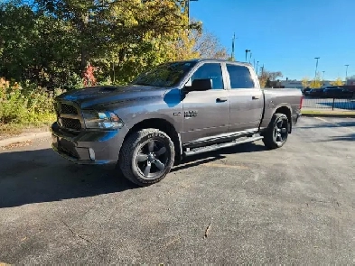 2019 RAM 1500 Classic 4X4 Image# 1