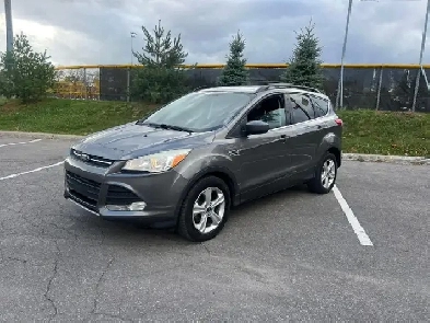 Ford Escape 2013 à vendre! Bas kilométrage! Image# 1